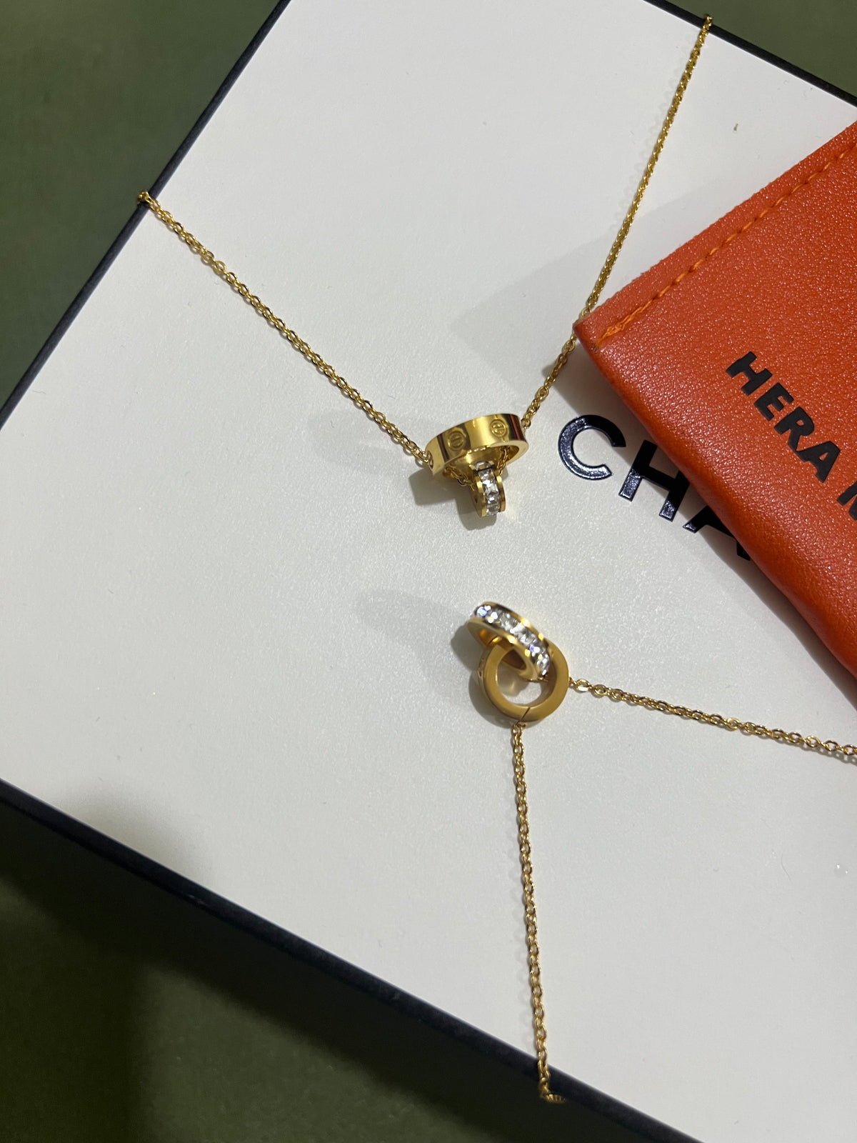 Heralovi Necklace