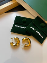 Load image into Gallery viewer, Hera Kelly Earrings
